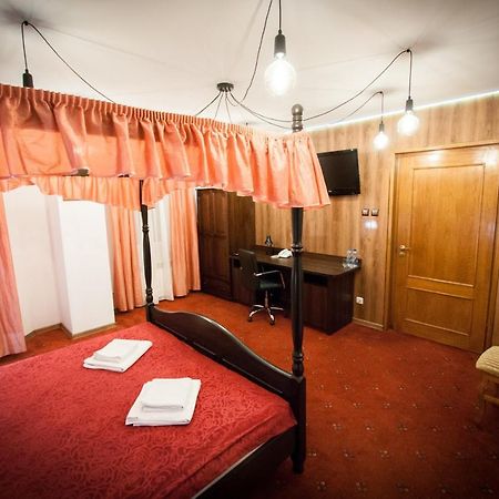 Secession Hotel Leczna Esterno foto
