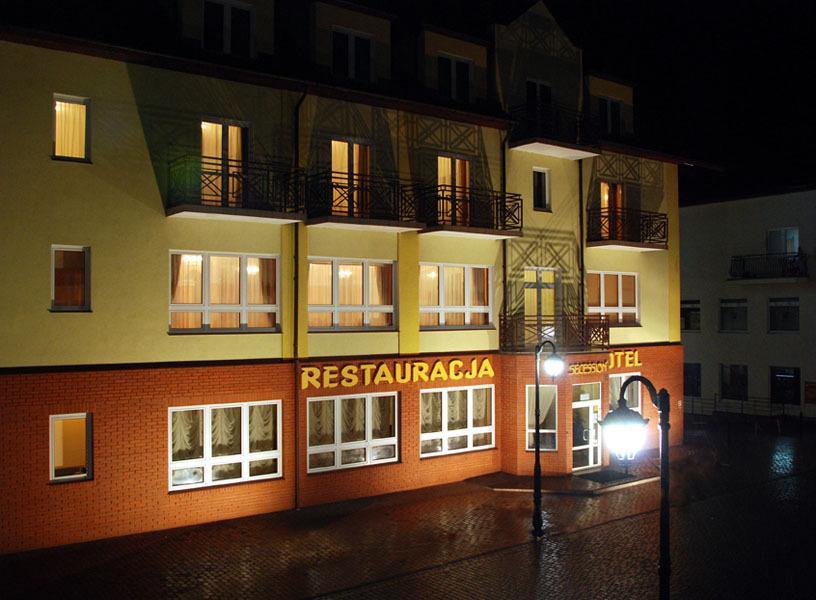 Secession Hotel Leczna Esterno foto