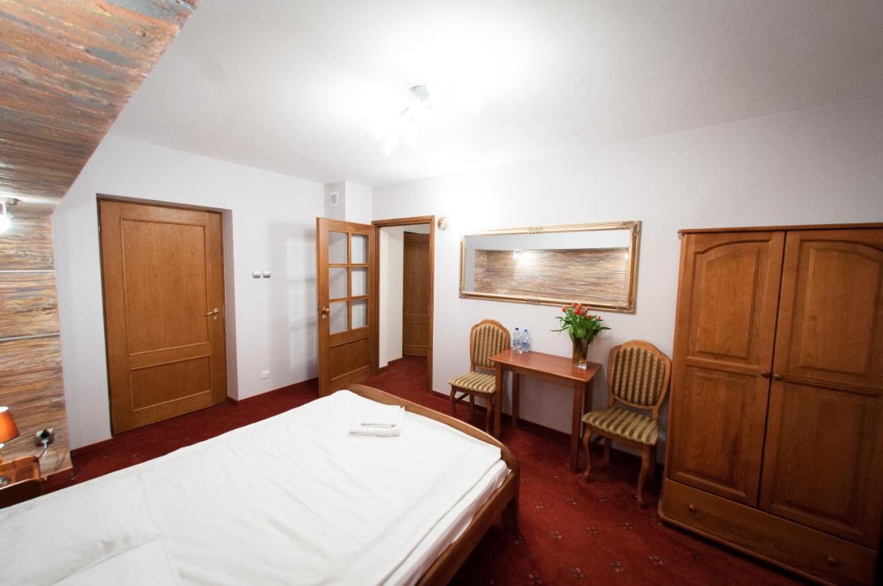 Secession Hotel Leczna Esterno foto
