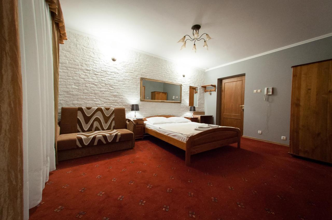 Secession Hotel Leczna Esterno foto